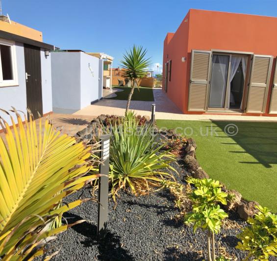 Image No.20-3 Bed Villa for sale