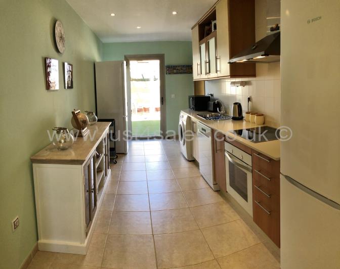 Image No.10-3 Bed Villa for sale