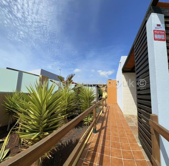 Image No.5-3 Bed Villa for sale