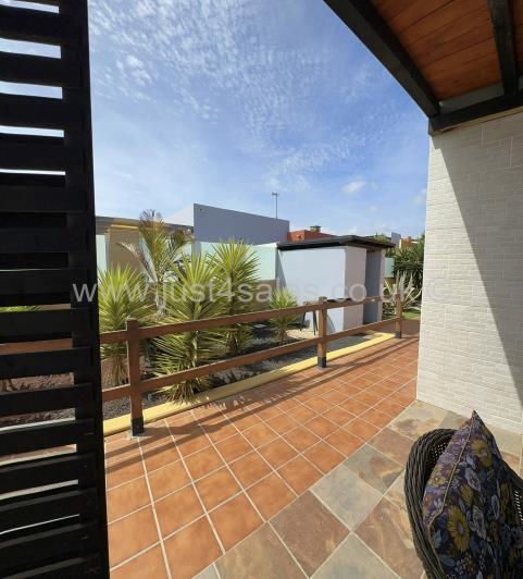 Image No.10-3 Bed Villa for sale