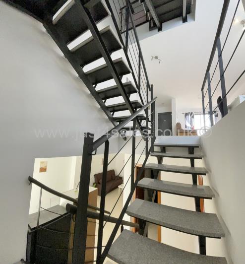 Image No.11-3 Bed Townhouse for sale