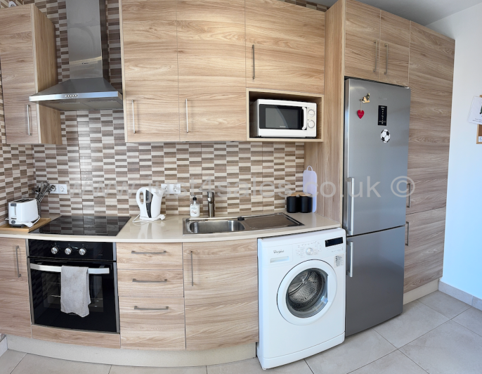 Image No.11-2 Bed Bungalow for sale