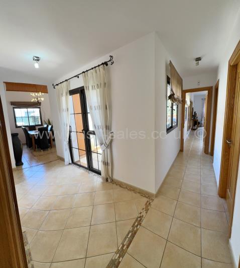 Image No.16-4 Bed Villa for sale