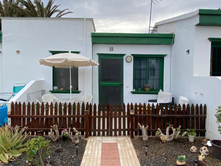 Image No.1-Bungalow de 1 chambre à vendre à Costa De Antigua