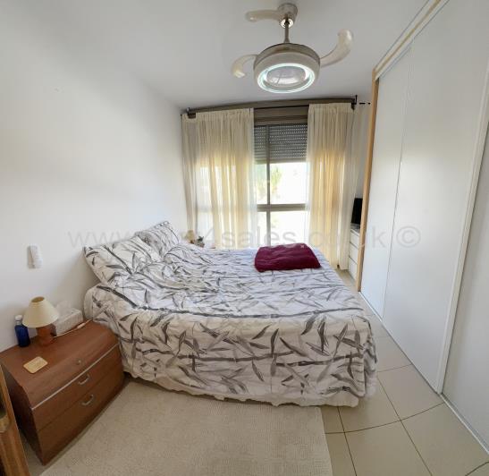 Image No.14-2 Bed Townhouse for sale