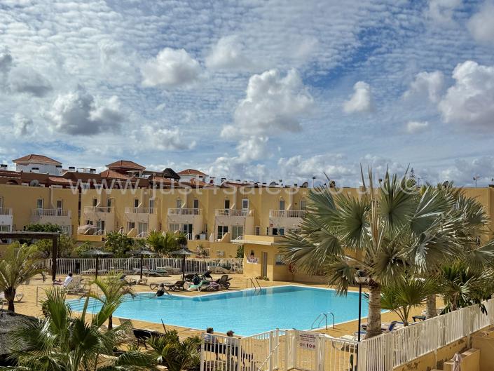 Image No.21-3 Bed Townhouse for sale