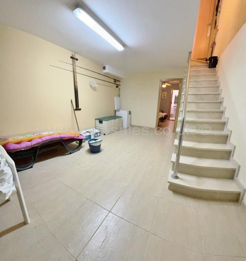 Image No.22-3 Bed Townhouse for sale