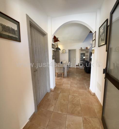 Image No.4-3 Bed Villa for sale