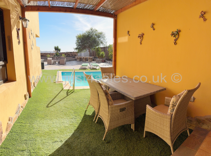 Image No.10-3 Bed Villa for sale