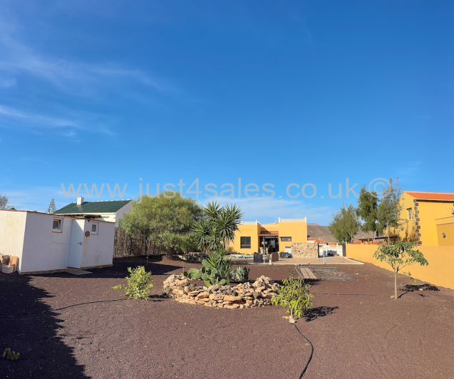 Image No.24-3 Bed Villa for sale