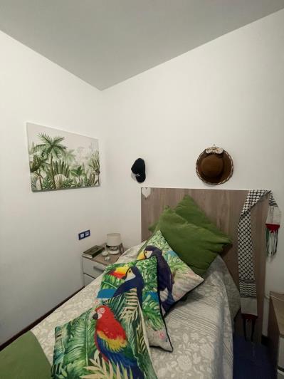 Image No.15-2 Bed Townhouse for sale