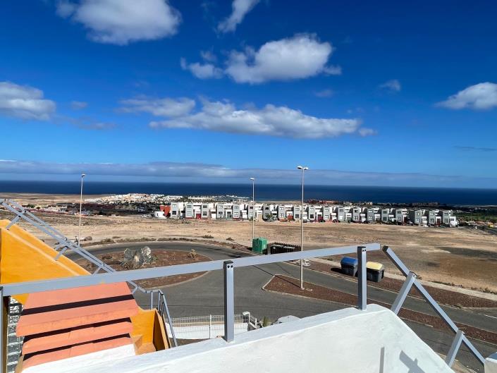 Image No.31-2 Bed Townhouse for sale