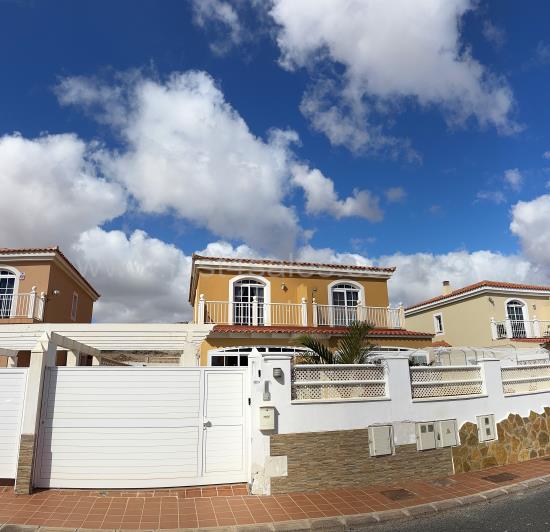 Image No.3-3 Bed Townhouse for sale