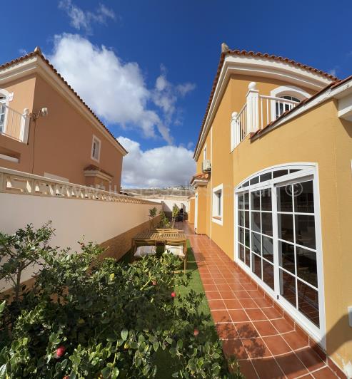 Image No.6-3 Bed Townhouse for sale