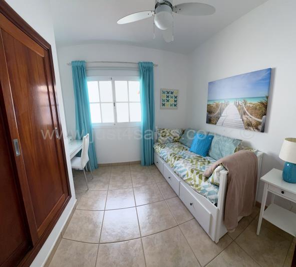 Image No.21-3 Bed Townhouse for sale