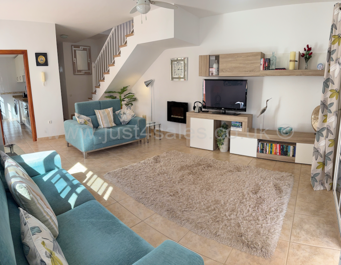 Image No.16-3 Bed Townhouse for sale