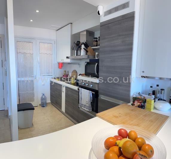 Image No.6-2 Bed Apartment for sale