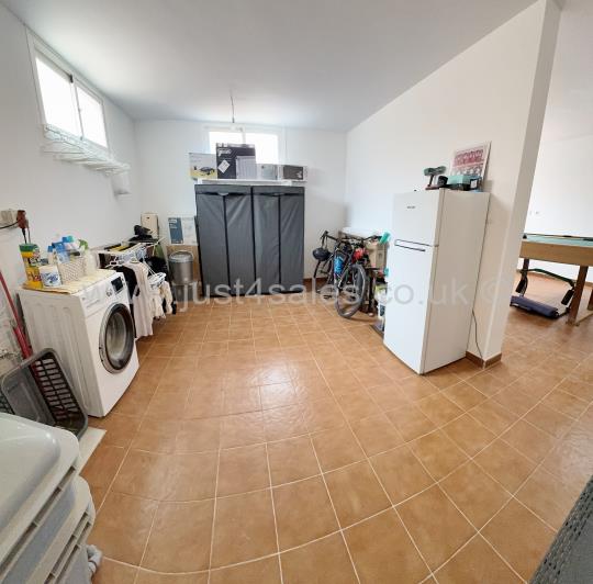 Image No.27-Villa / Détaché de 3 chambres à vendre à Costa De Antigua