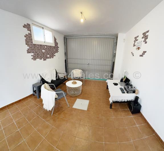 Image No.25-Villa / Détaché de 3 chambres à vendre à Costa De Antigua