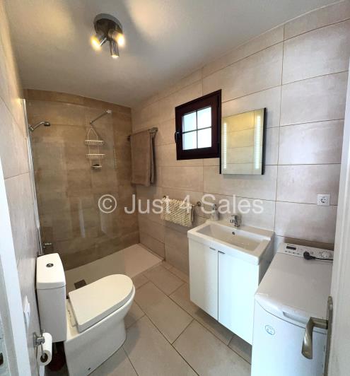 Image No.12-1 Bed Bungalow for sale