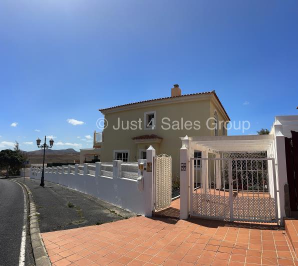 Image No.2-Maison de ville de 2 chambres à vendre à Caleta De Fuste