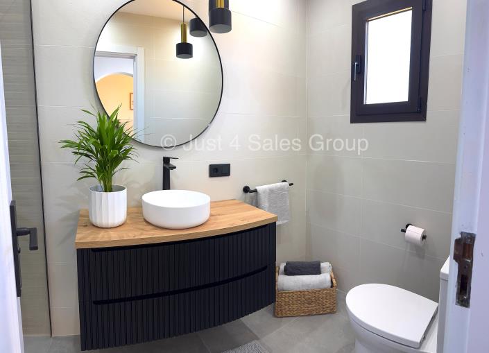 Image No.16-1 Bed Bungalow for sale