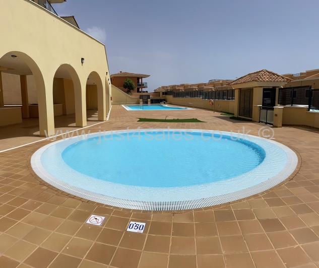 Image No.23-Maison de ville de 4 chambres à vendre à Costa De Antigua