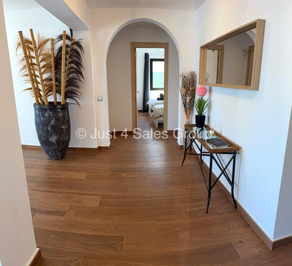 Image No.16-3 Bed Villa for sale