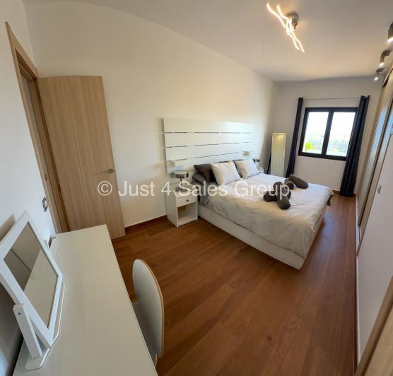Image No.17-3 Bed Villa for sale