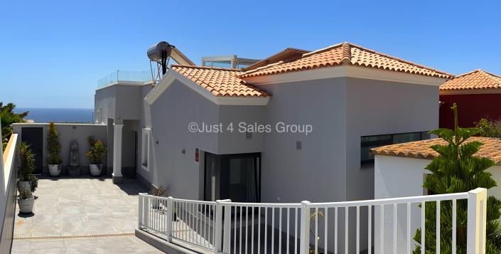 Image No.4-4 Bed Villa for sale