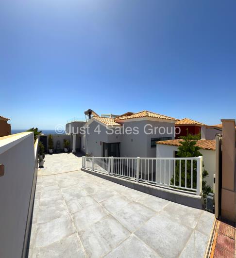 Image No.3-4 Bed Villa for sale