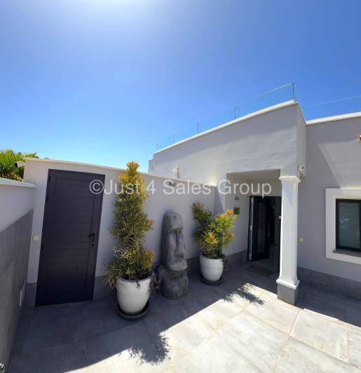 Image No.5-4 Bed Villa for sale