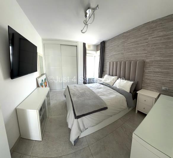 Image No.20-4 Bed Villa for sale
