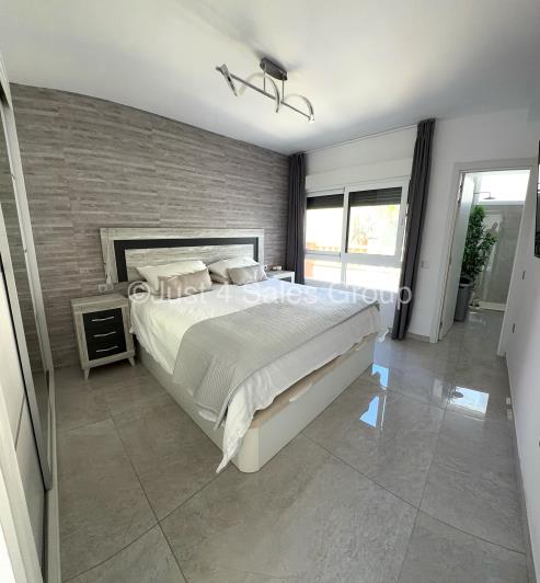 Image No.16-4 Bed Villa for sale