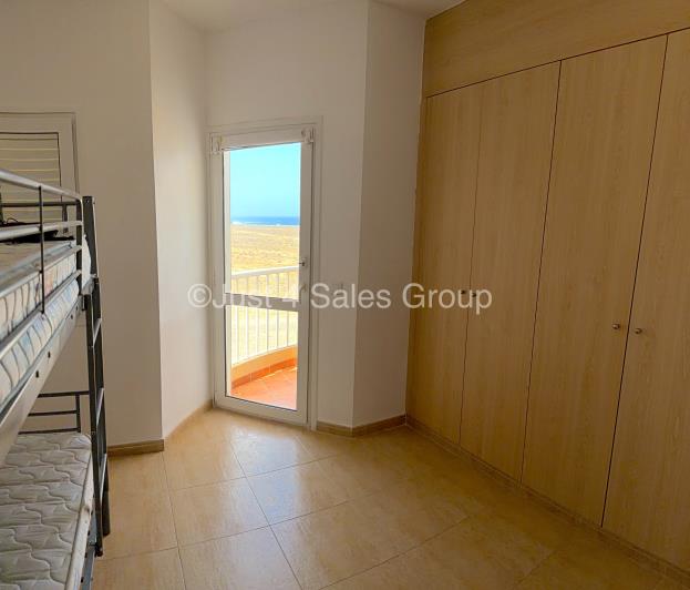 Image No.13-3 Bed Townhouse for sale