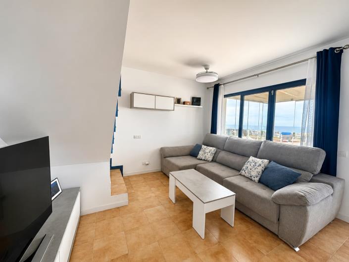 Image No.11-3 Bed Townhouse for sale