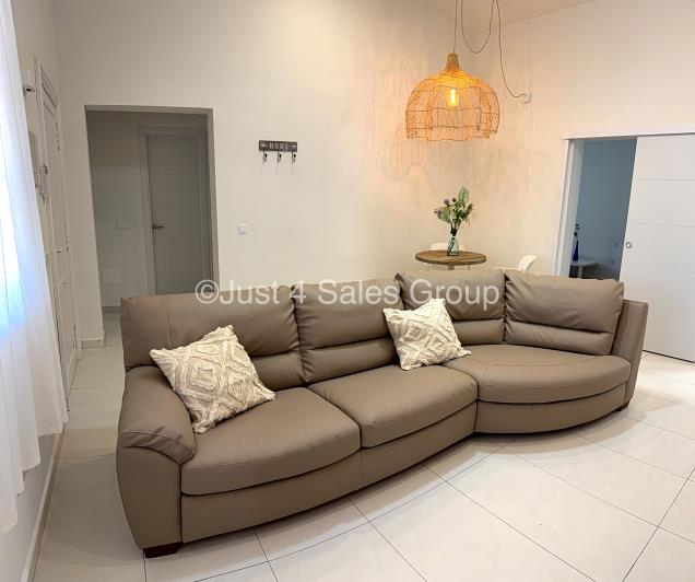 Image No.17-3 Bed Villa for sale