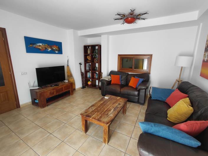 Image No.6-3 Bed Duplex for sale