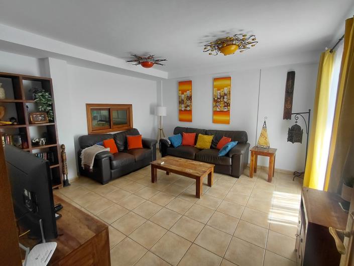 Image No.5-3 Bed Duplex for sale