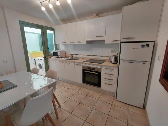 Image No.8-3 Bed Duplex for sale