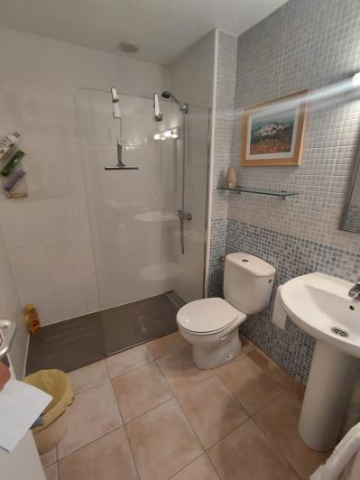 Image No.8-2 Bed Apartment for sale