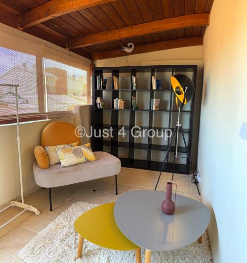 Image No.17-2 Bed Townhouse for sale