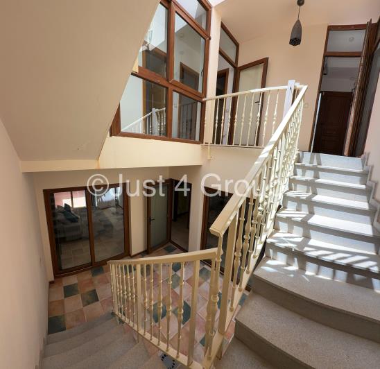 Image No.21-5 Bed Villa for sale