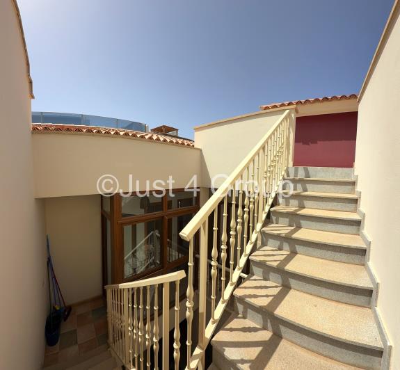 Image No.29-5 Bed Villa for sale