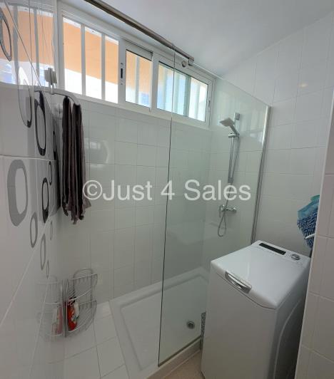 Image No.4-2 Bed Townhouse for sale