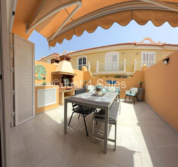 Image No.7-2 Bed Townhouse for sale