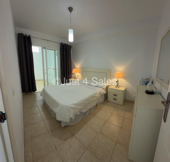 Image No.9-3 Bed Townhouse for sale