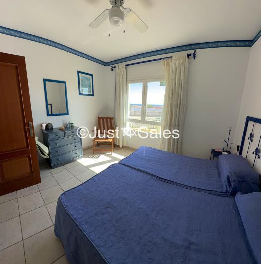 Image No.11-Bungaló con 2 dormitorios en venta