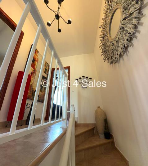 Image No.29-2 Bed Townhouse for sale