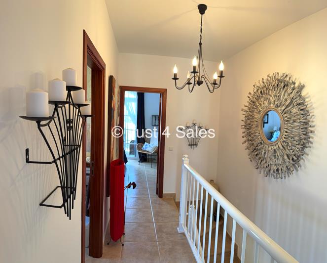 Image No.30-2 Bed Townhouse for sale